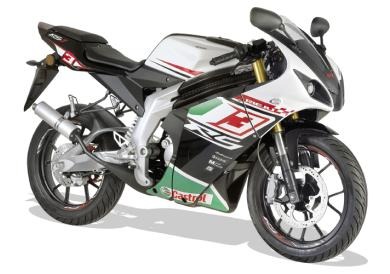CBx4R6618z_f1-58b71da005deb.jpg