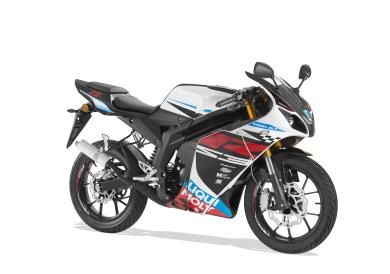 Du1fMYEVYb_rs3-replica-liqui-moli-50-cc-5a9.jpg