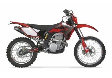 mQ5EoBWfx9_download-5b596fd2acd94.jpg